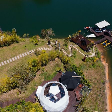 Domus Glamping Guatape Hotell Exteriör bild