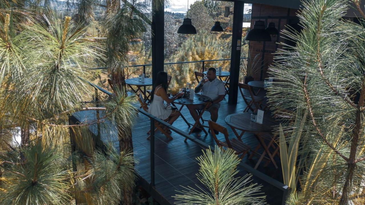 Domus Glamping Guatape Hotell Exteriör bild