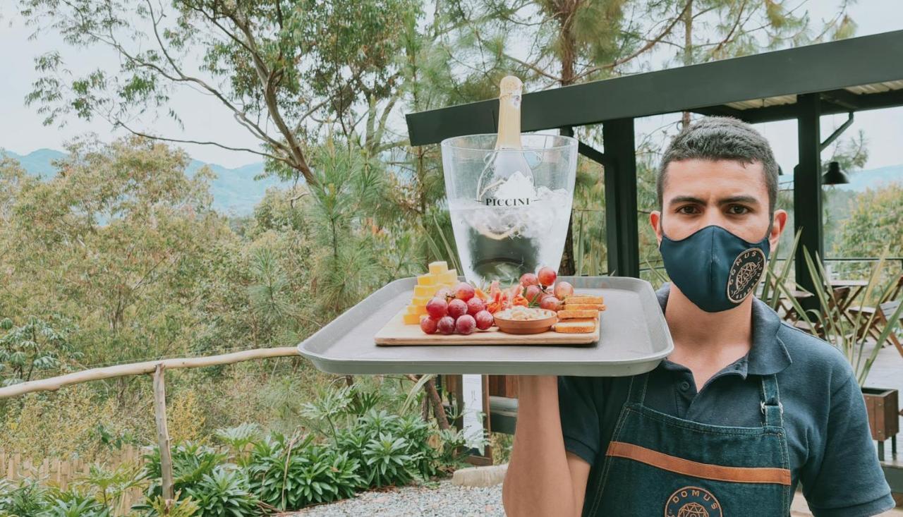 Domus Glamping Guatape Hotell Exteriör bild