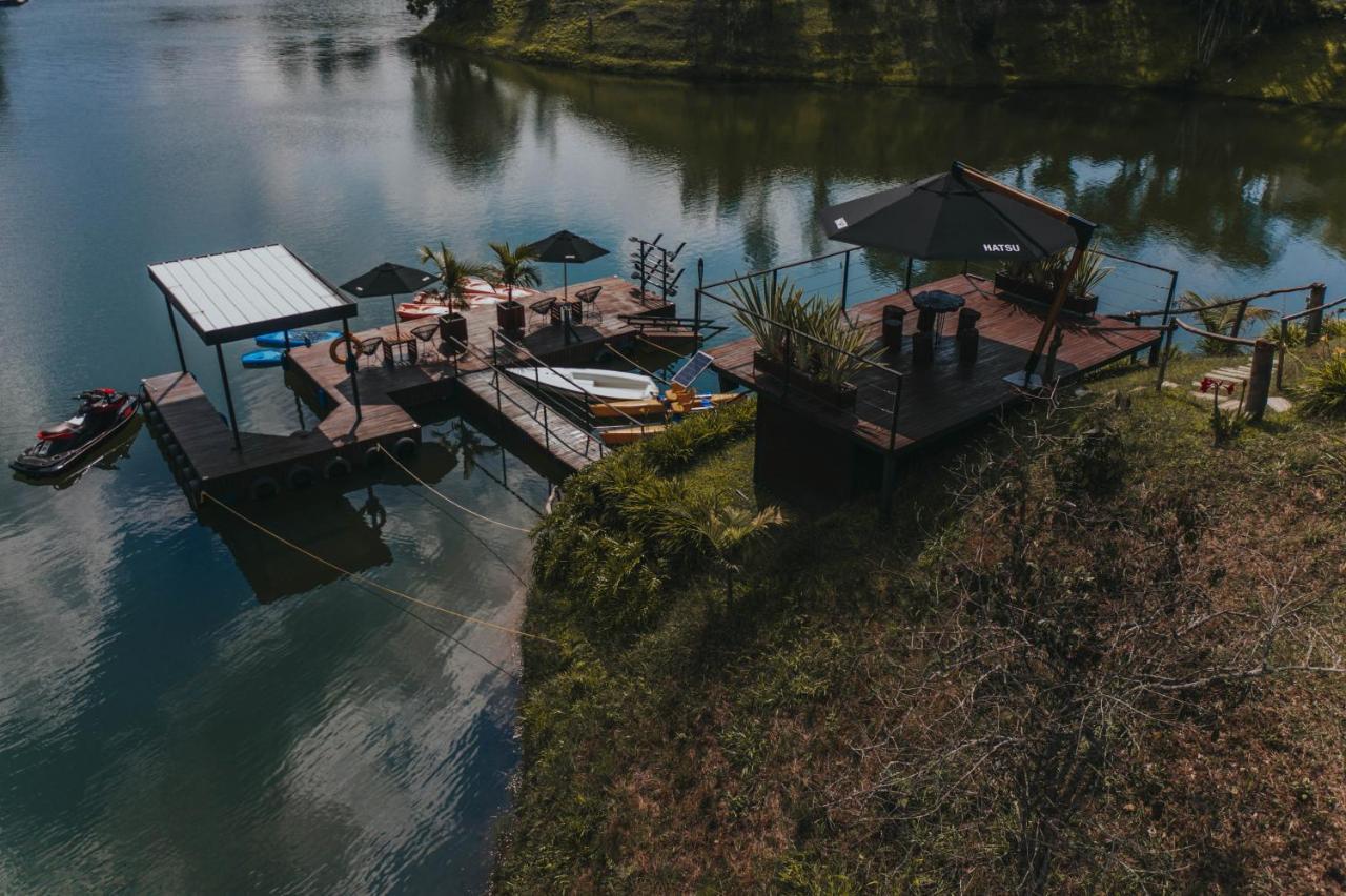 Domus Glamping Guatape Hotell Exteriör bild