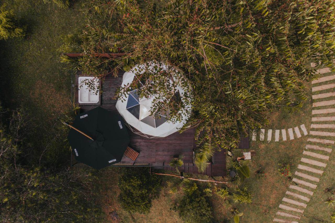 Domus Glamping Guatape Hotell Exteriör bild