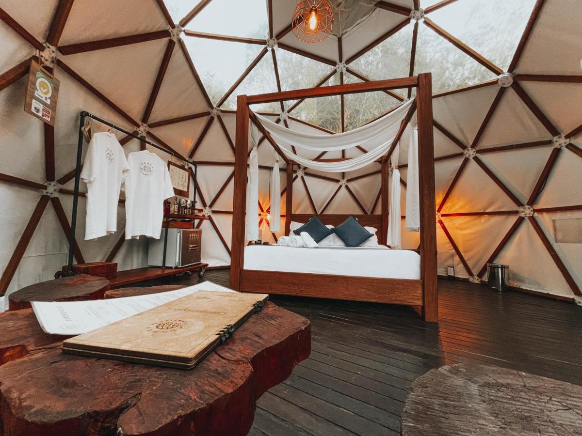 Domus Glamping Guatape Hotell Exteriör bild