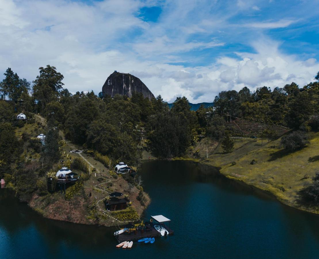 Domus Glamping Guatape Hotell Exteriör bild