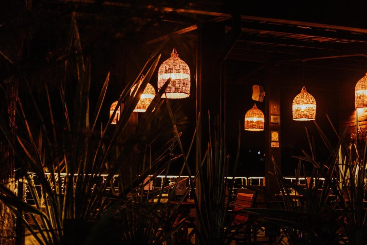 Domus Glamping Guatape Hotell Exteriör bild