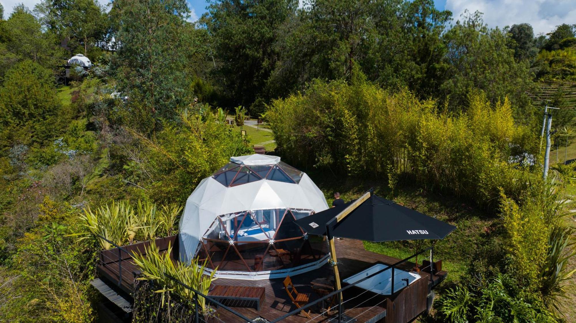 Domus Glamping Guatape Hotell Exteriör bild